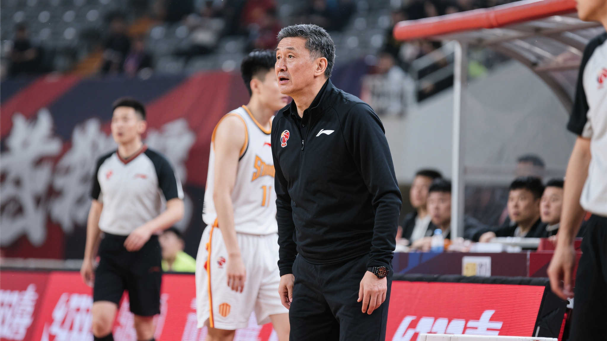 问鼎娱乐中心